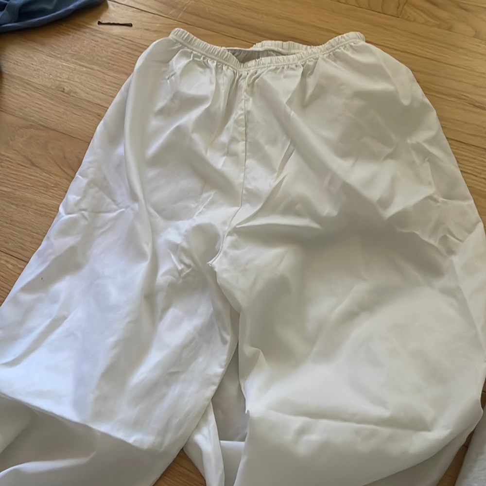 White trashbag pants